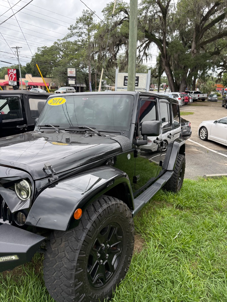 2014 Jeep Wrangler Sahara's photo