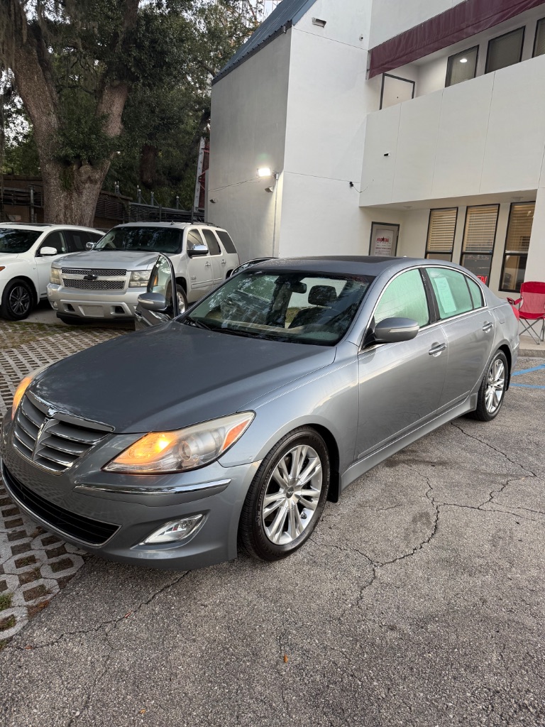 2013 Hyundai Genesis 3.8