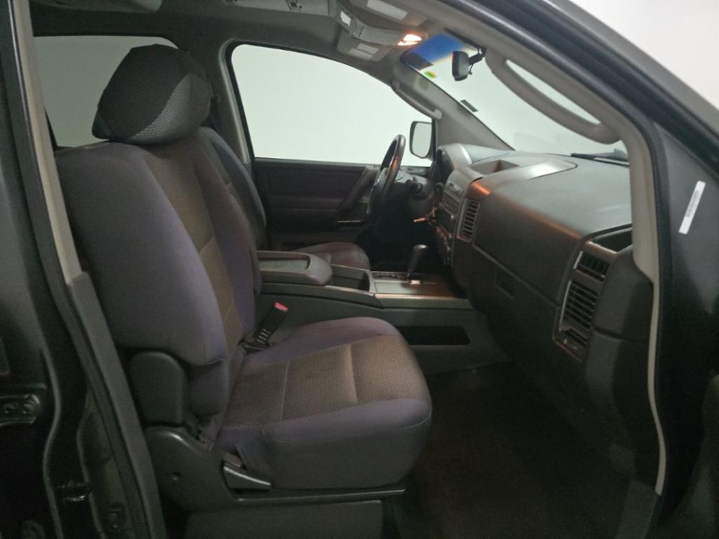 2007 Nissan Armada SE - Photo 9