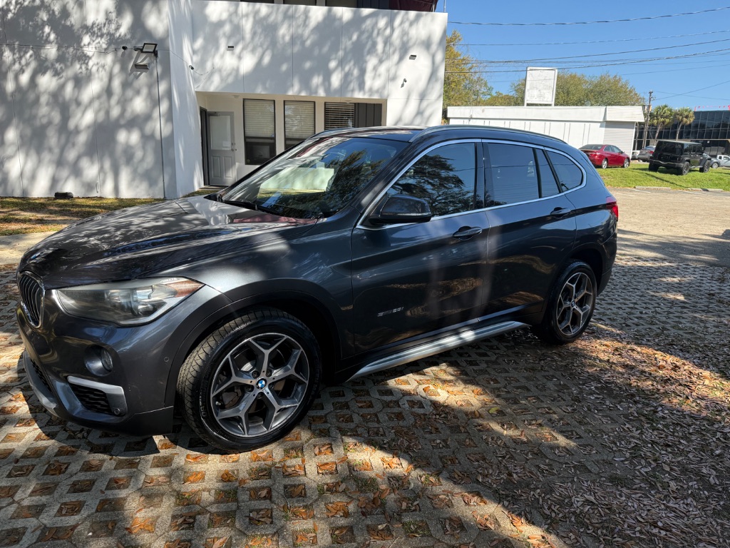 2017 BMW X1 28i